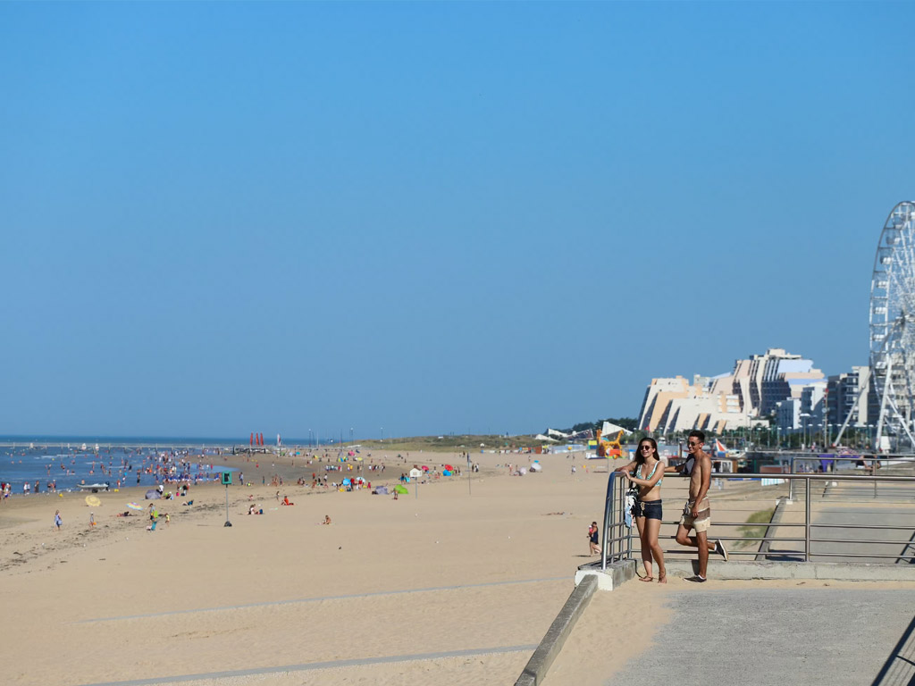 Village Les Sirenes 11