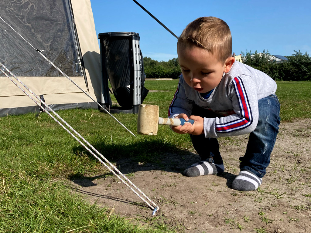 Harde bodem voor het opzetten van je tent