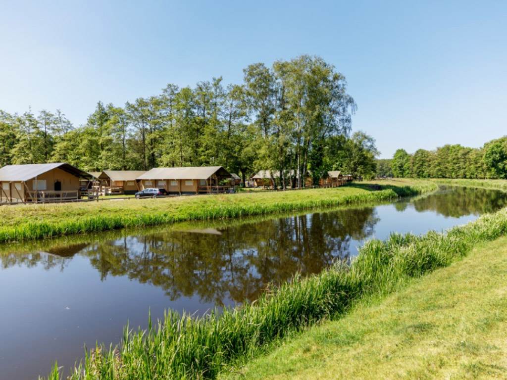 Vakantiepark De Twee Bruggen - Glamping