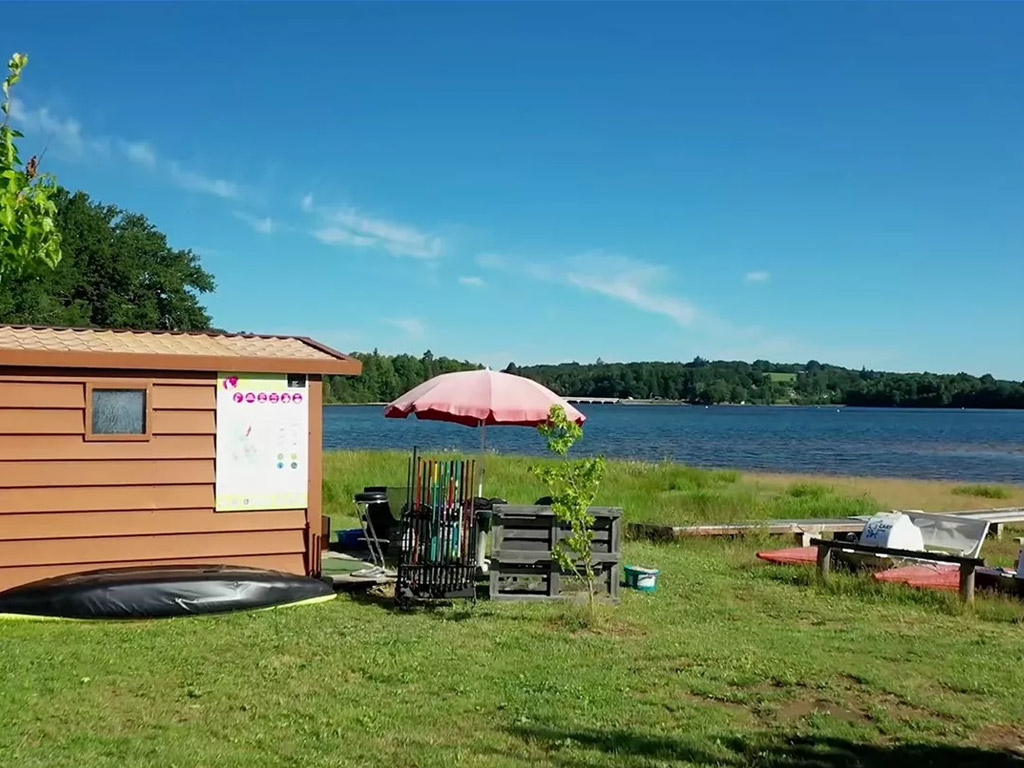 Camping Le Port De Neuvic 4