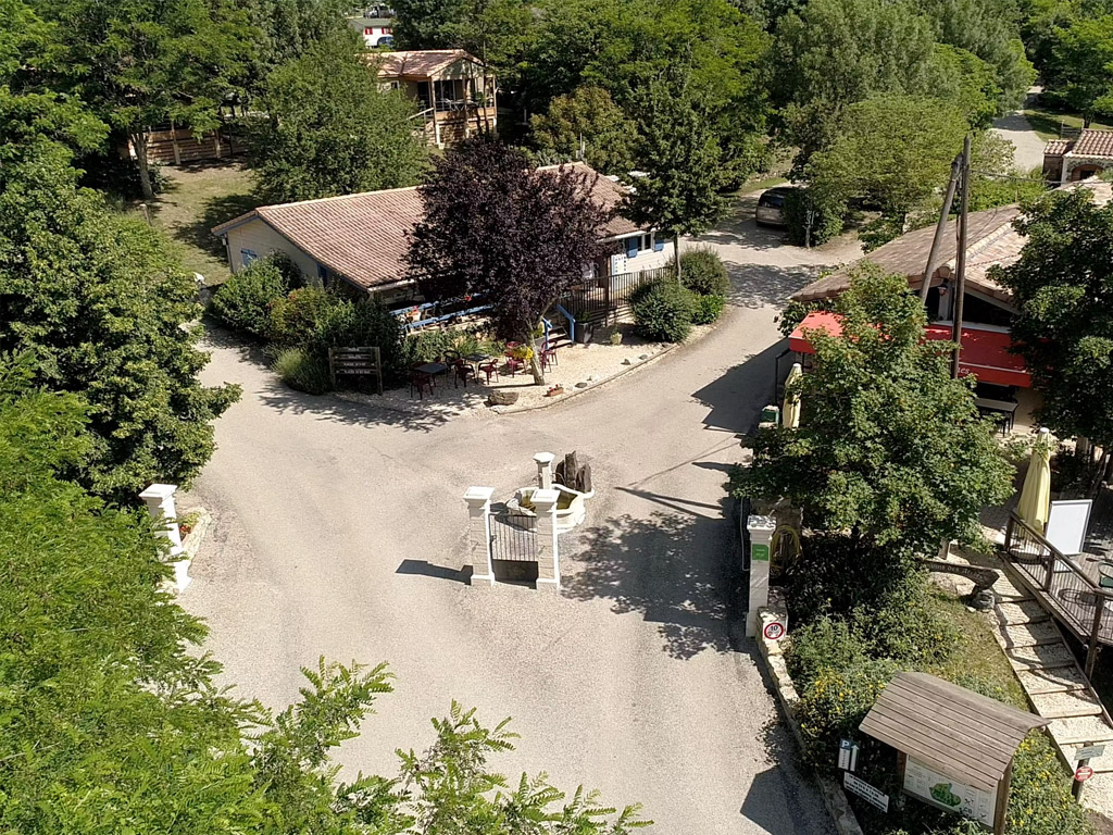 Camping Les Arches 10