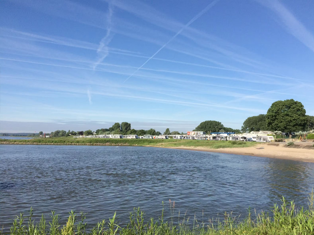 Camping Waalstrand 9