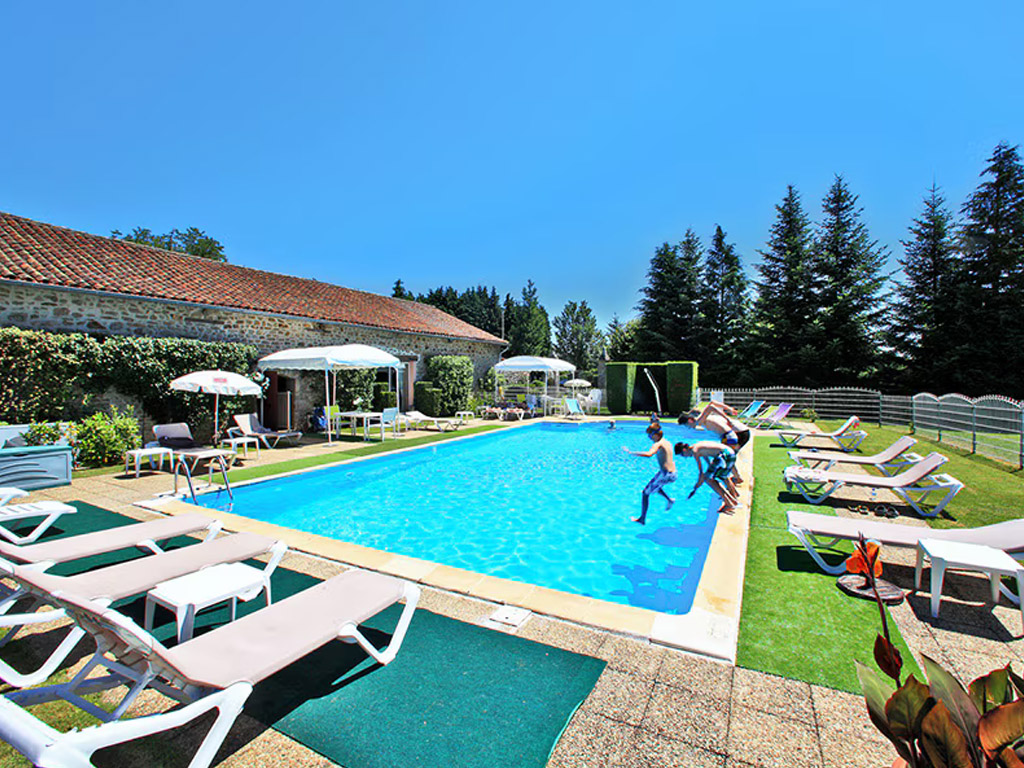 Chateau De Leychoisier 5