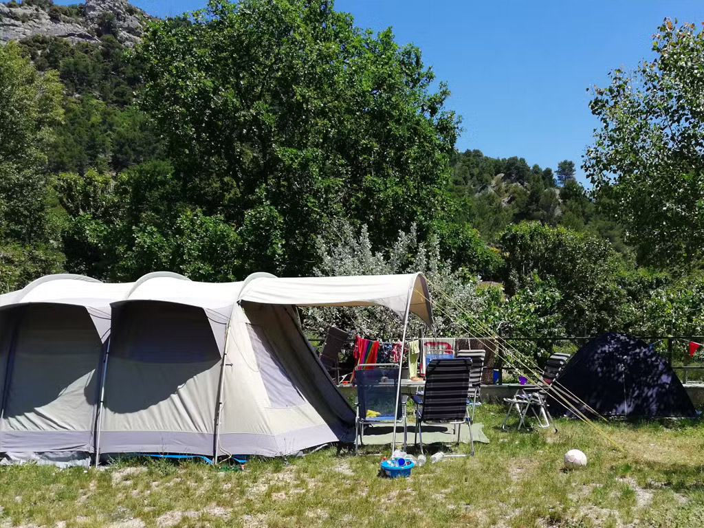 Camping Domaine De L Ecluse 8