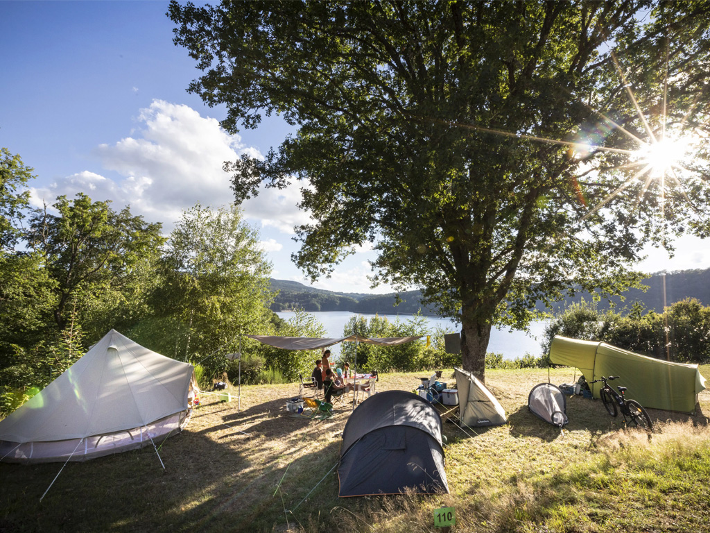 Camping Huttopia Lac De La Siauve 1