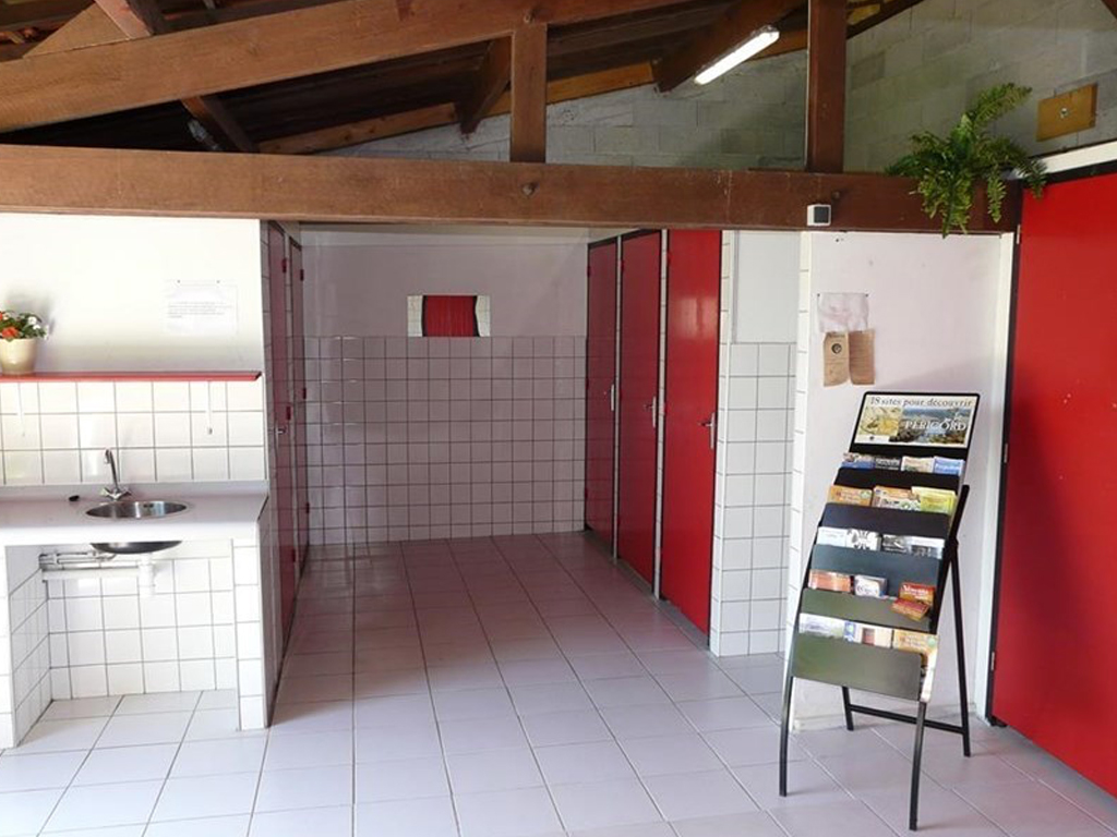 Camping La Nozilliere 8