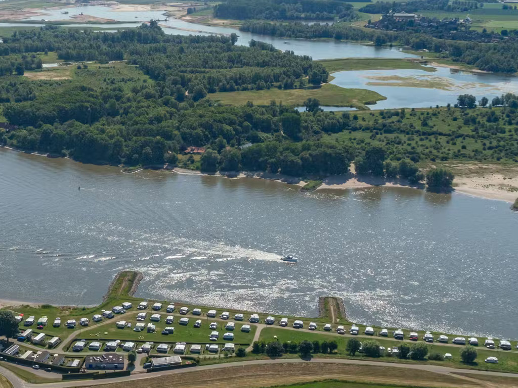 Camping Waalstrand 6