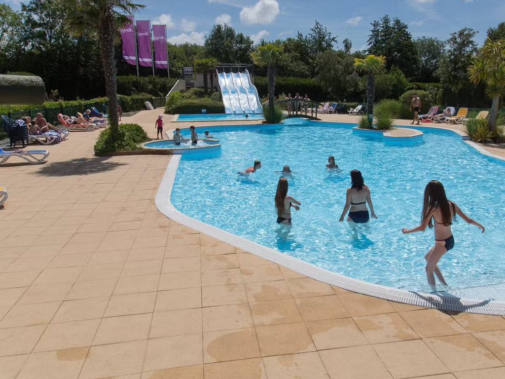 Camping L'etang Des Haizes 4