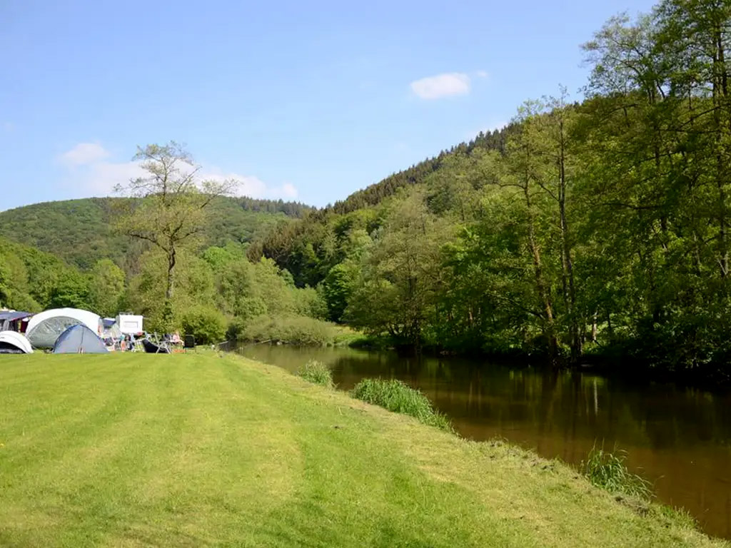 Mooie Luxemburgse camping op de grens met Duitsland