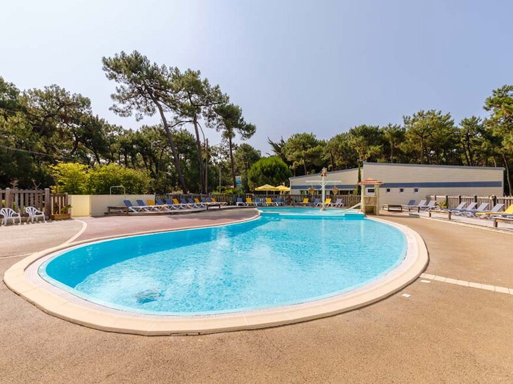 Camping Le Bois De La Gachere 5