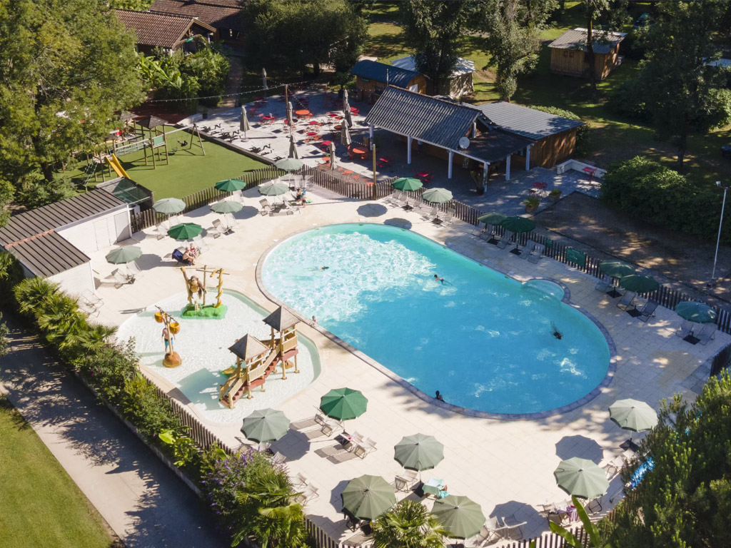 Camping Huttopia Beaulieu Sur Dordogne 4