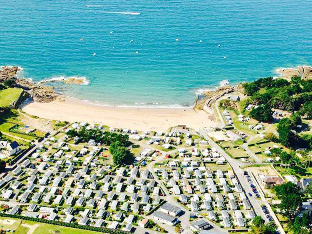 Camping Port Blanc 1