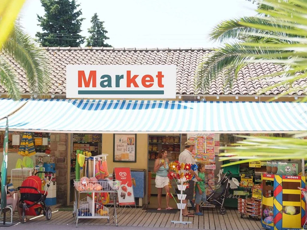 Camping Domaine De Colombier 4