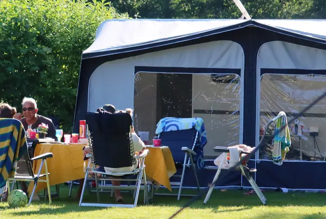 Kies de juiste voortent voor je camper of caravan