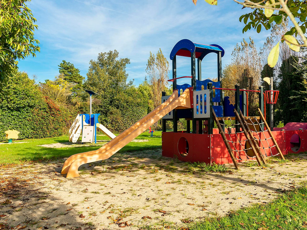 Camping Le Soleil De Saint Sieu 3