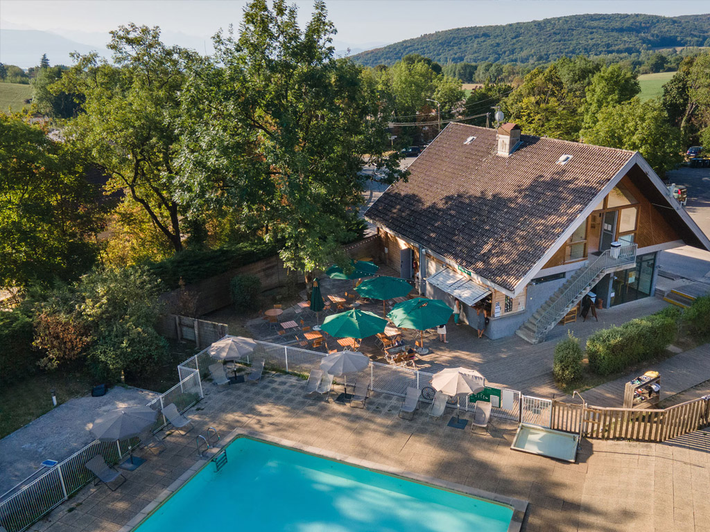 Camping Huttopia Divonne Les Bains 7