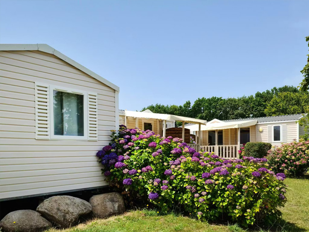 Flower Camping Le Kerleyou 5