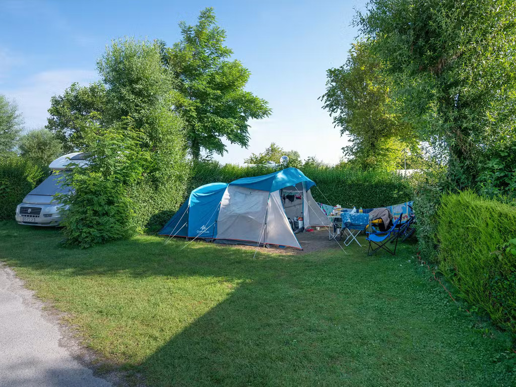 Camping Les Aubepines 2