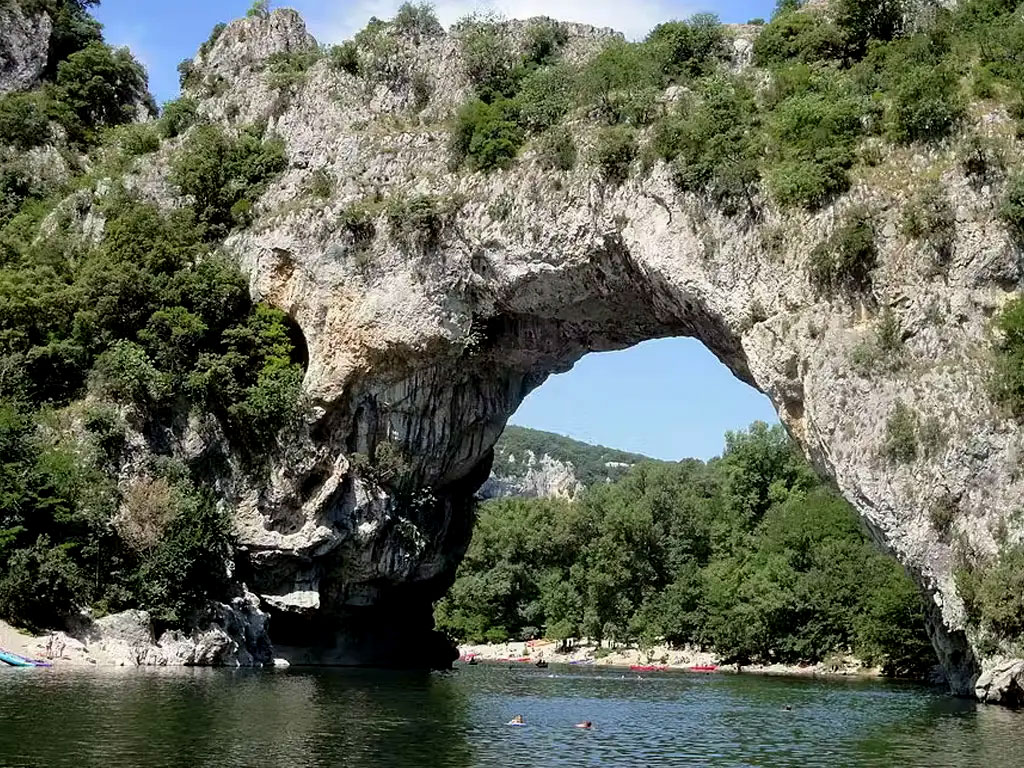 De Ardèche in Frankrijk is een populaire vakantiebestemming
