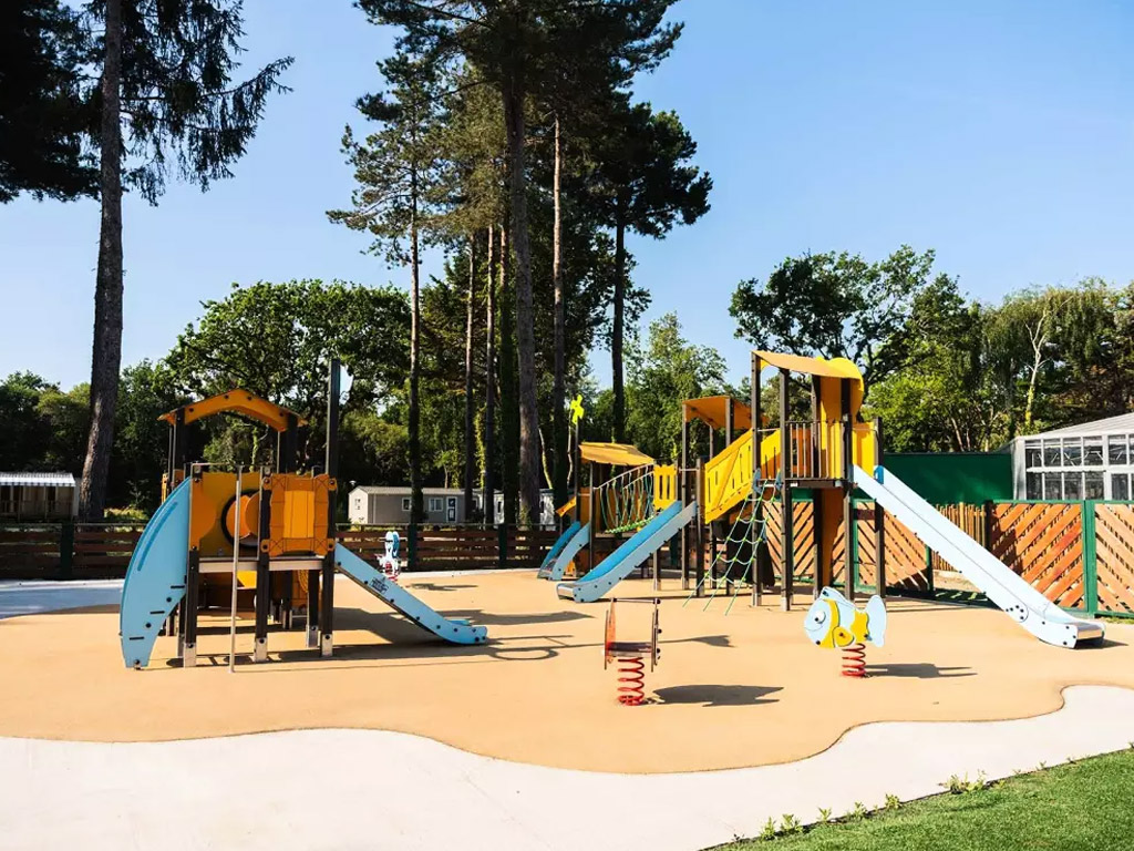 Le Bois De Bayadene 9