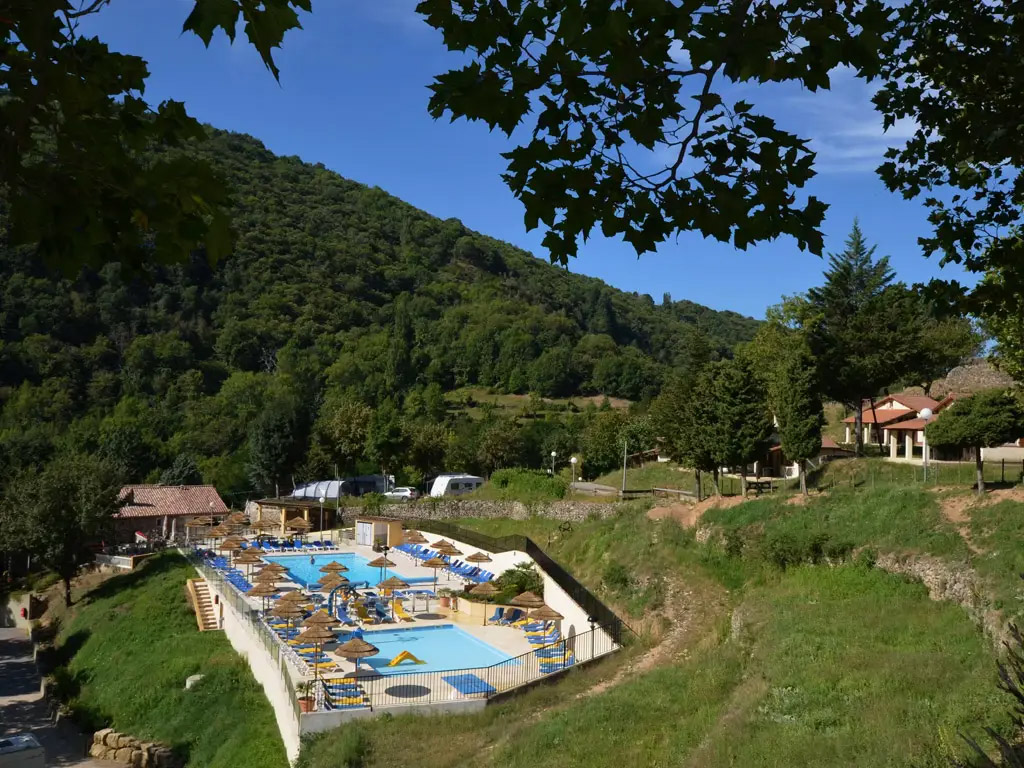 Vijfsterren familiecamping in het onbekendere deel van de Ardèche