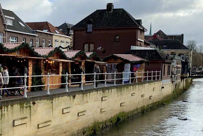 10 x kamperen bij de mooiste kerstmarkten van Nederland