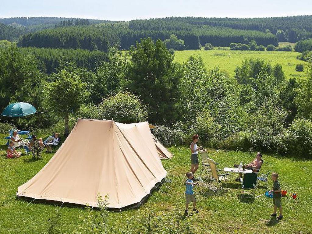 ontdek het mooie uitzicht van Camping Petite Suisse