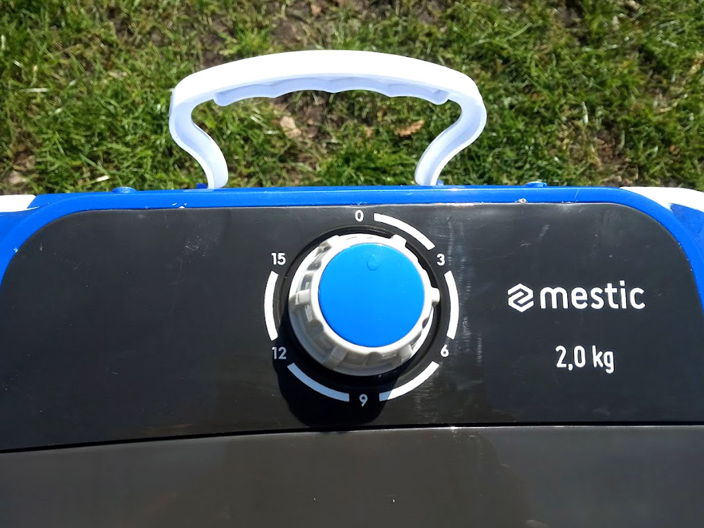 Mestic MW-100 wasmachine is uitgerust met een thermostaat